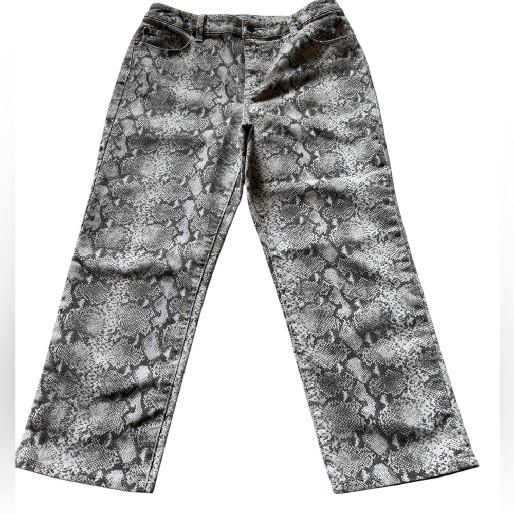 Chicos 1 Platinum Denim Size 8 Animal Ankle Jeans - Picture 3 of 8
